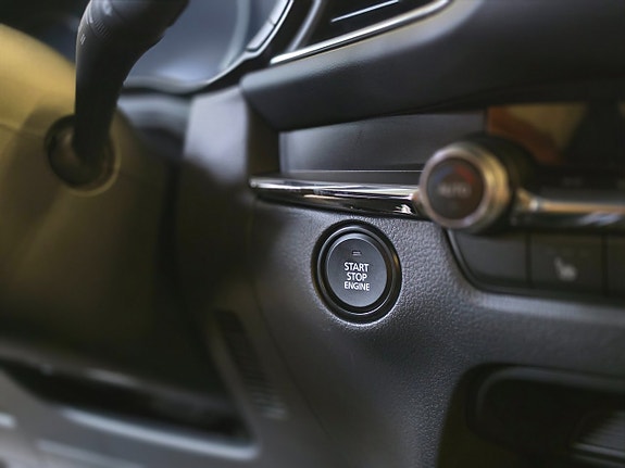 Mazda CX-30 12 of 17