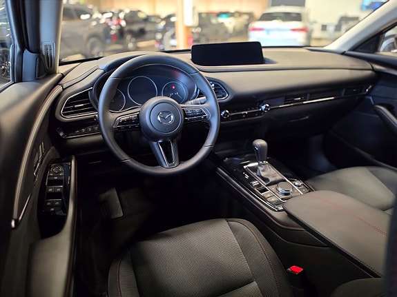 Mazda CX-30 11 of 17