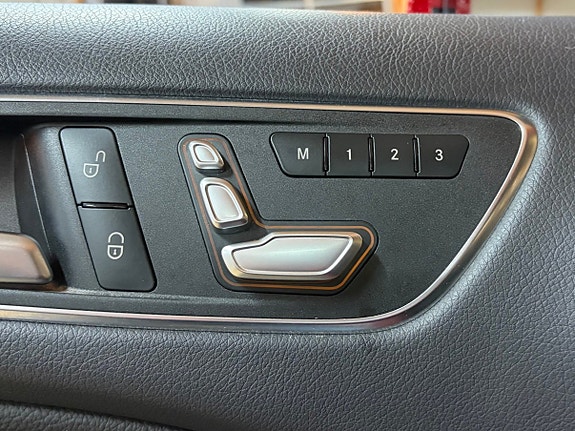 Mercedes-Benz B200 d 11 of 30