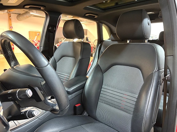 Mercedes-Benz B200 d 12 of 30