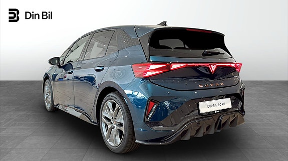 Cupra Born 3 of 13