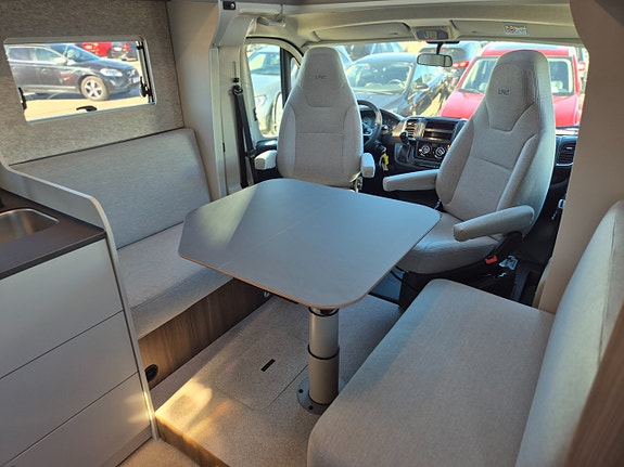 LMC CRUISER 2.0 T750 EF DEMOBIL 140HK Husbil Aut 14 of 21