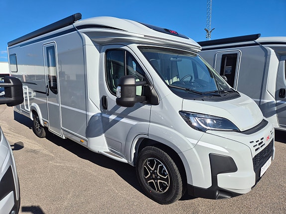 LMC CRUISER 2.0 T750 EF Introduktionserbjudande 140HK Husbil Aut