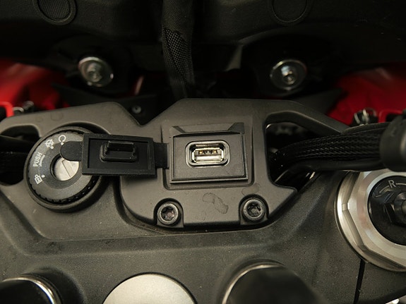 QJ Motor SRT 900 SX 7 of 13