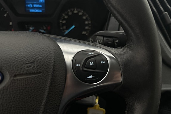 Ford Transit 19 of 24