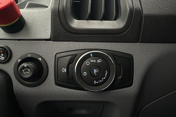 Ford Transit 14 of 24