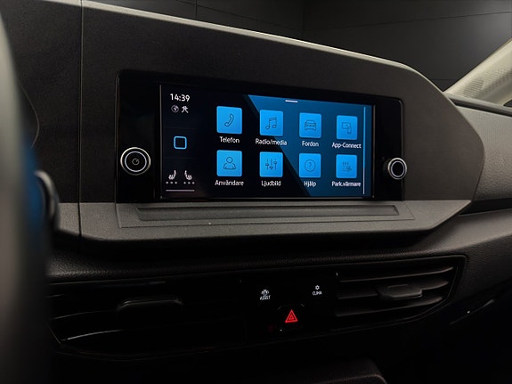 Volkswagen Caddy 23 of 30