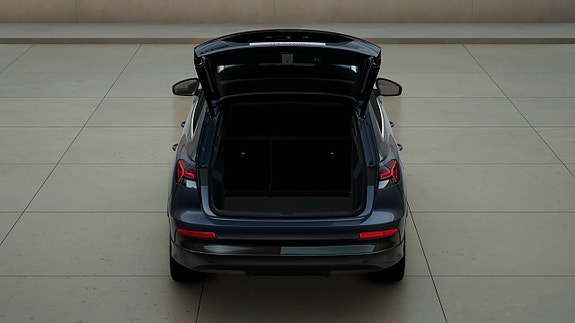 Audi Q4 e-tron 6 of 11