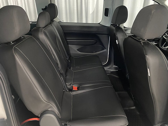 Volkswagen Caddy Maxi 4 of 5