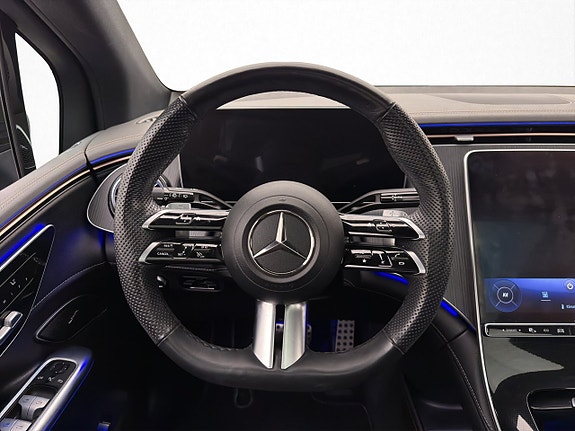 Mercedes-Benz EQE350 12 of 30