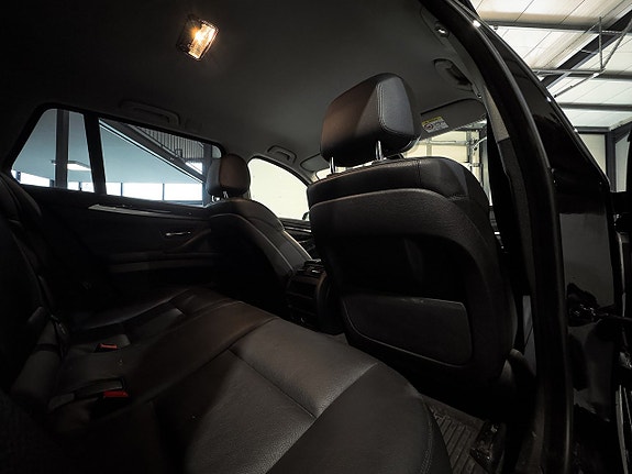 BMW 520d 18 of 29