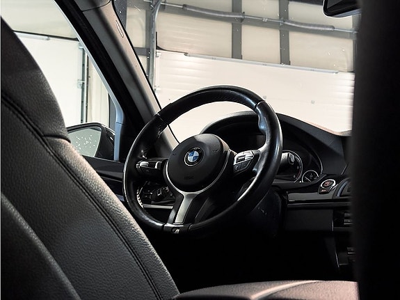 BMW 520 12 of 27