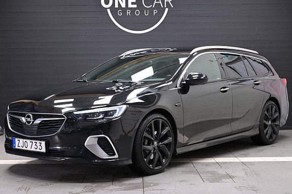 Opel Insignia 2 of 5