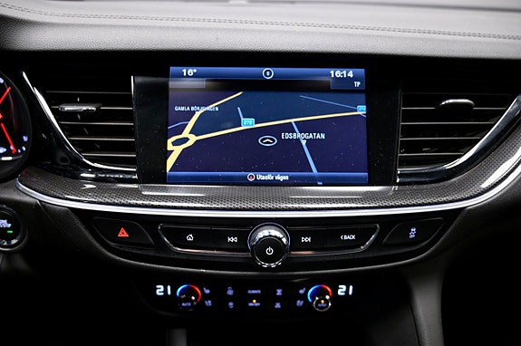 Opel Insignia 25 of 26