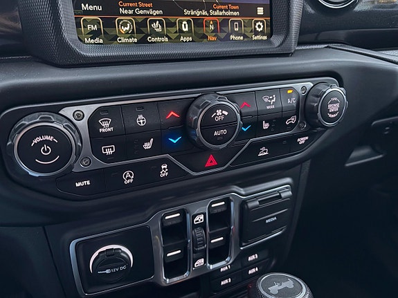 Jeep Wrangler 19 of 25