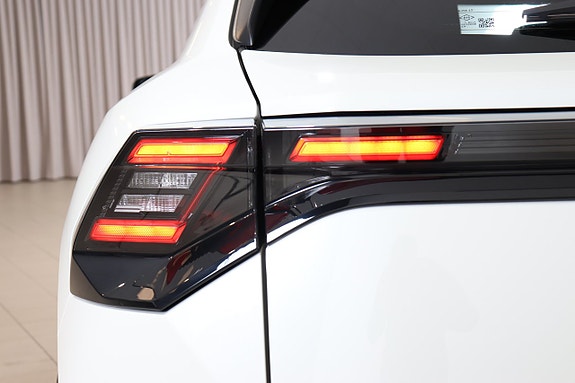 Suzuki eVitara 7 of 25