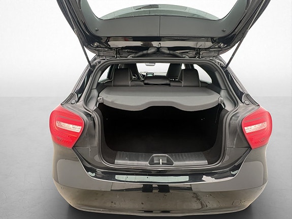 Mercedes-Benz A180 25 of 30