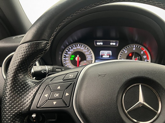 Mercedes-Benz A180 13 of 30
