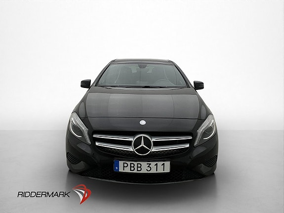 Mercedes-Benz A180 2 of 30