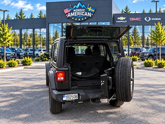 Jeep Wrangler 8 of 21