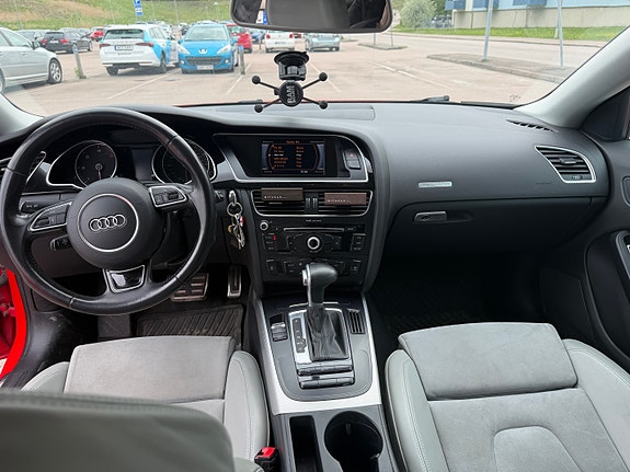 Audi A5 6 of 8
