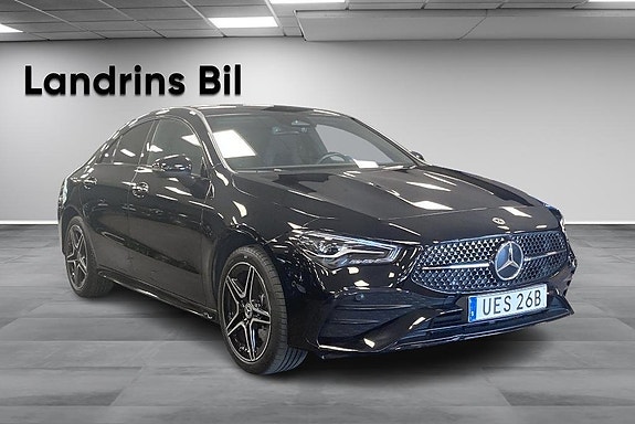 Mercedes-Benz CLA250 e 3 of 5