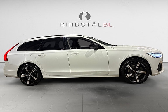 Volvo V90 8 of 18