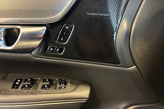 Volvo V90 16 of 18