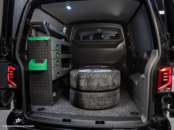 Volkswagen Transporter 14 of 30