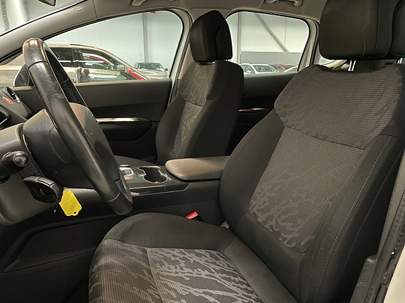 Peugeot 3008 9 of 17