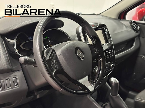 Renault Clio 9 of 21