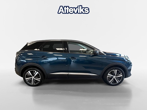 Peugeot 3008 2 of 5