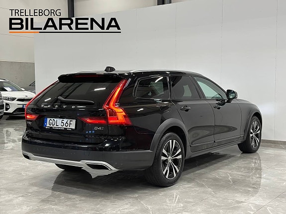 Volvo V90 Cross Country 8 of 27
