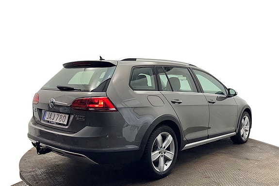 Volkswagen Golf Alltrack 6 of 30