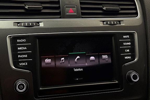 Volkswagen Golf Alltrack 23 of 30
