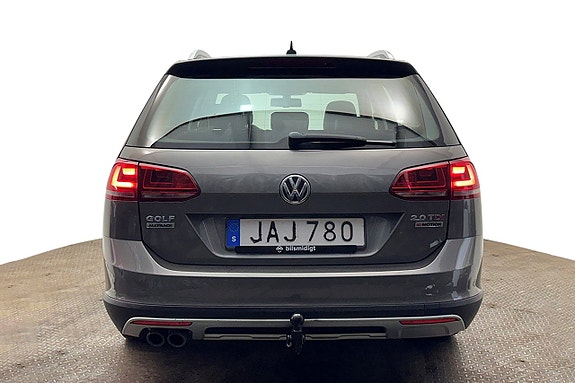 Volkswagen Golf Alltrack 7 of 30