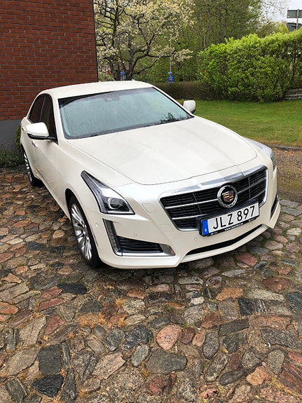 Cadillac CTS 3 of 5
