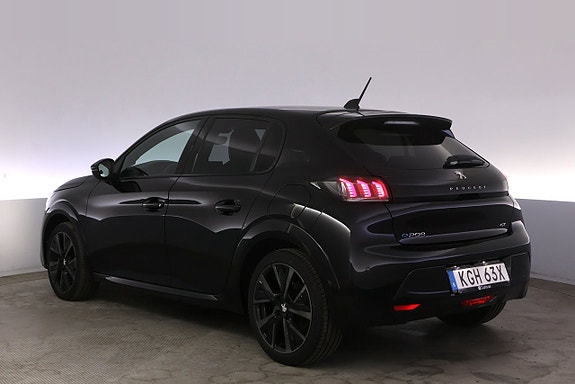Peugeot e-208 4 of 5