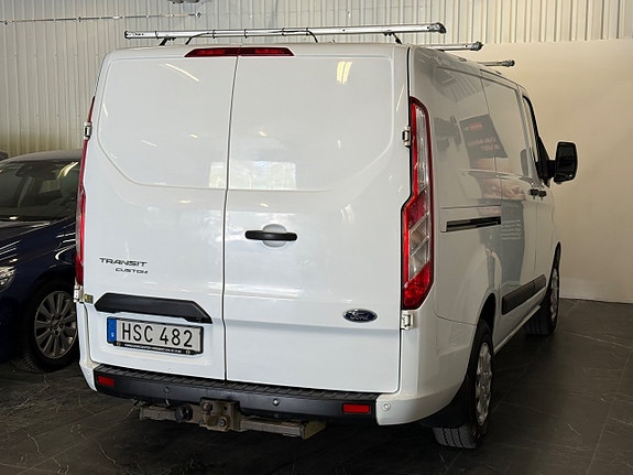 Ford Transit Custom 6 of 25