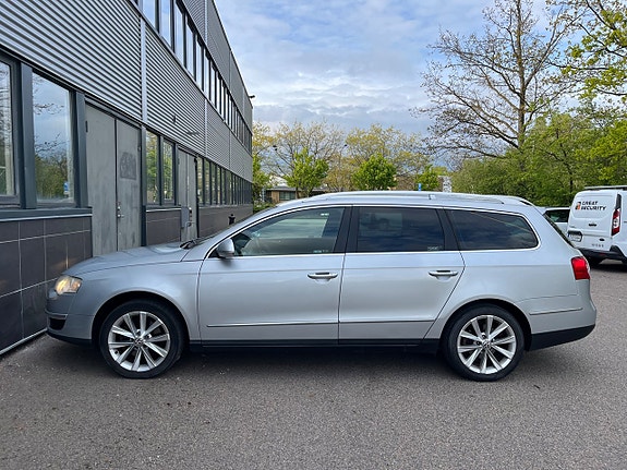 Volkswagen Passat 8 of 19