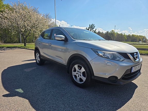 Nissan Qashqai 2 of 5