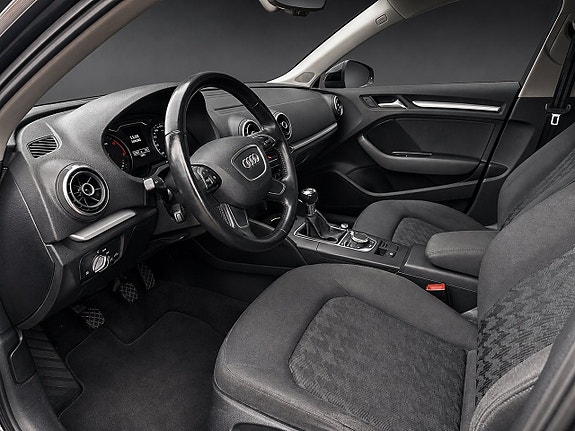 Audi A3 8 of 10