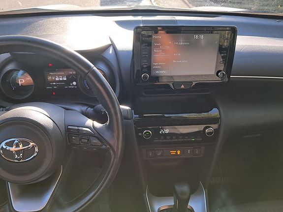 Toyota Yaris Cross 6 of 15