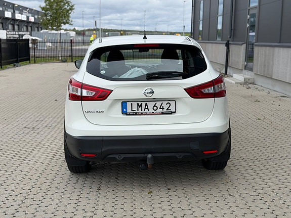 Nissan Qashqai 4 of 10