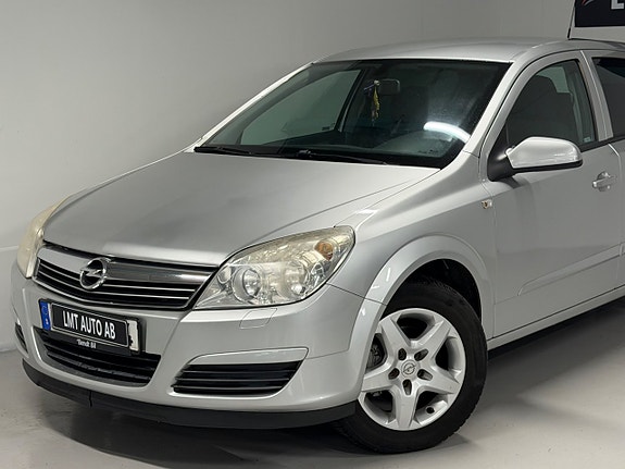 Opel Astra 5 of 5