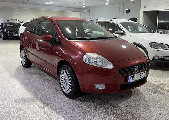 Fiat Grande Punto 2 of 5