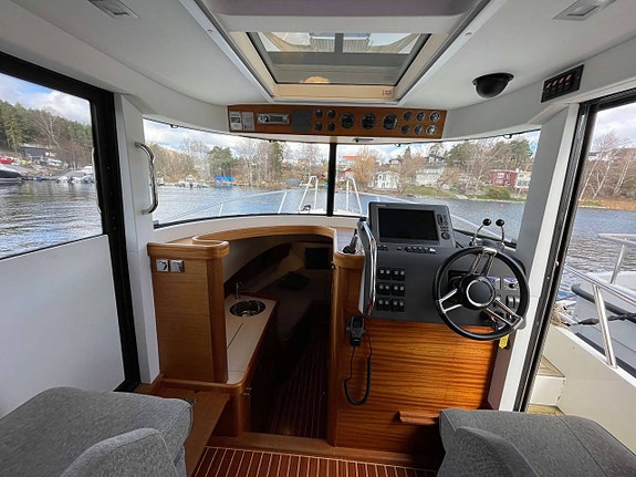 Paragon 31 FB / 2 x Volvo Penta 220 hk / 2010 / 8 380 kr/mån 10 of 12