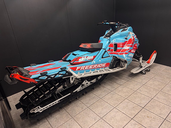 Ski-Doo Freeride 154 850 E-tec Turbo Shot 3 of 16