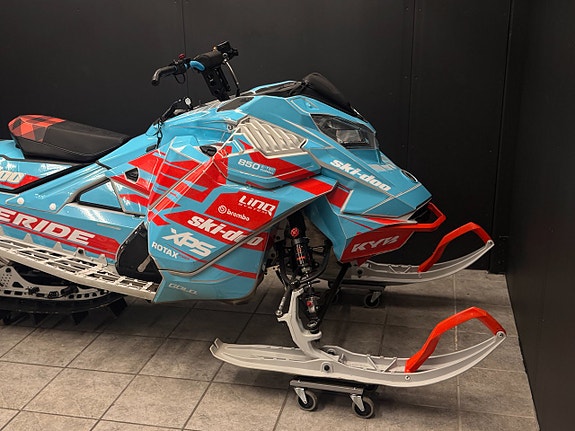 Ski-Doo Freeride 154 850 E-tec Turbo Shot 15 of 16