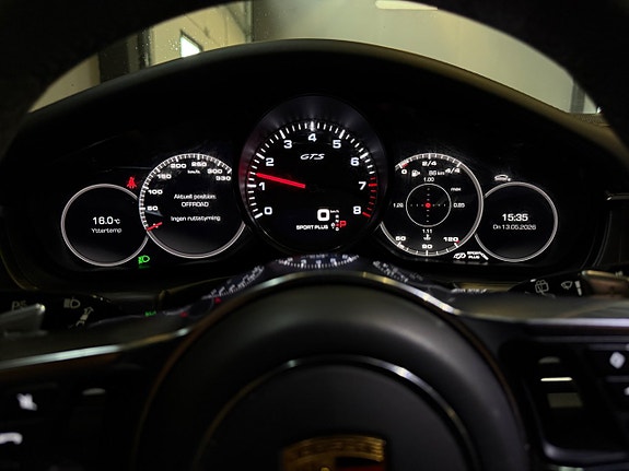 Porsche Panamera GTS 14 of 18